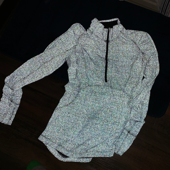 lululemon athletica Tops - Lululemon All reflective Extra Mile 1/2 Zip